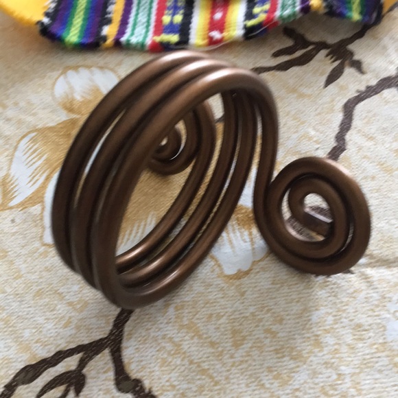 Metal napkins rings - Picture 6 of 8